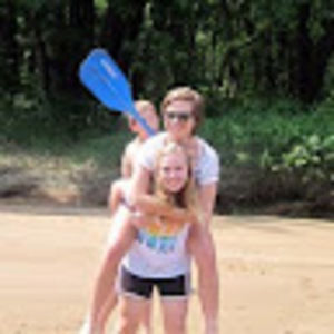 Meet your Posher, Michaela